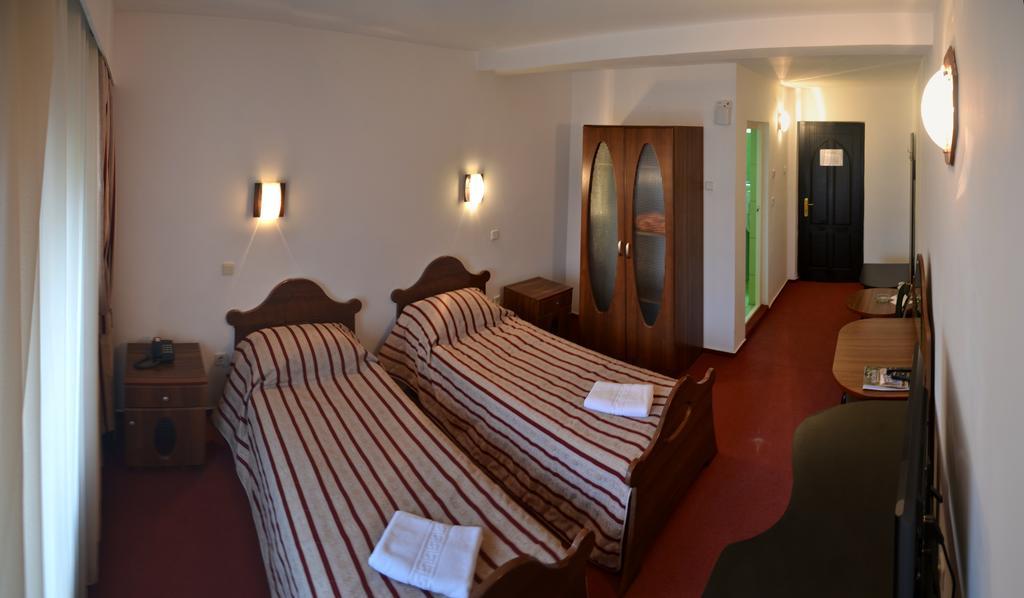 Hotel Marion Padurea Rotunda*** Reghin Δωμάτιο φωτογραφία